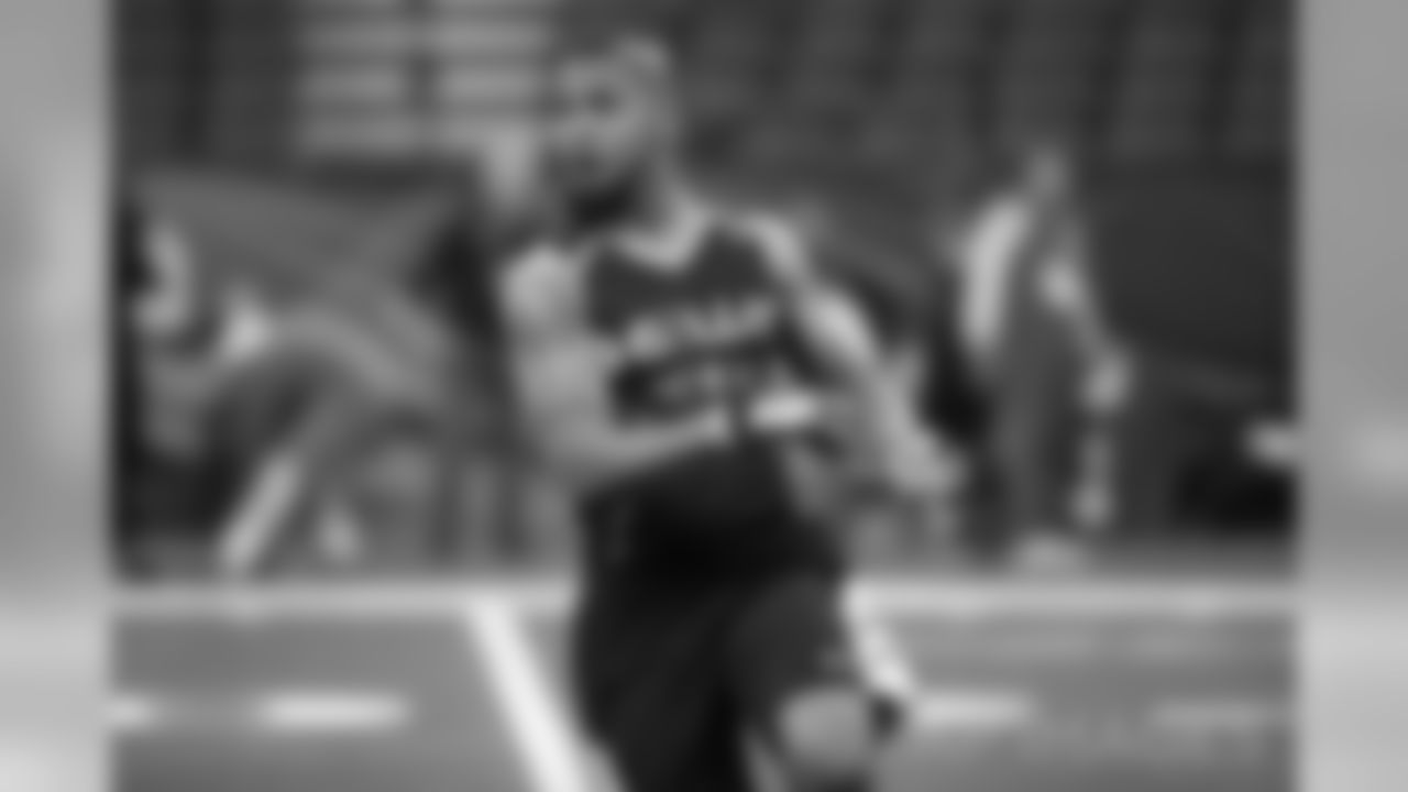 10 Moncrief, Donte WR