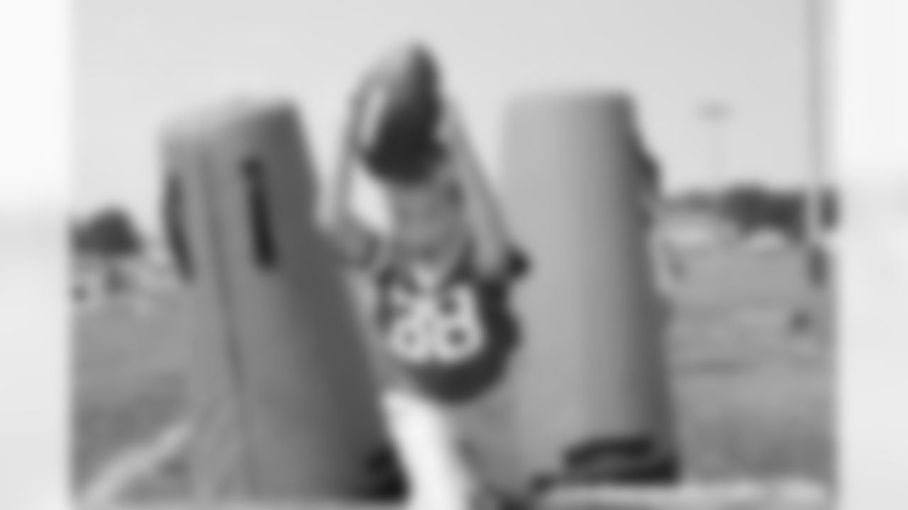 LANDING_youthfootball-8