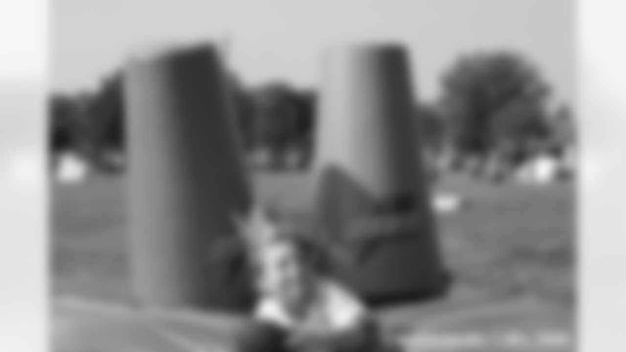 LANDING_youthfootball-8