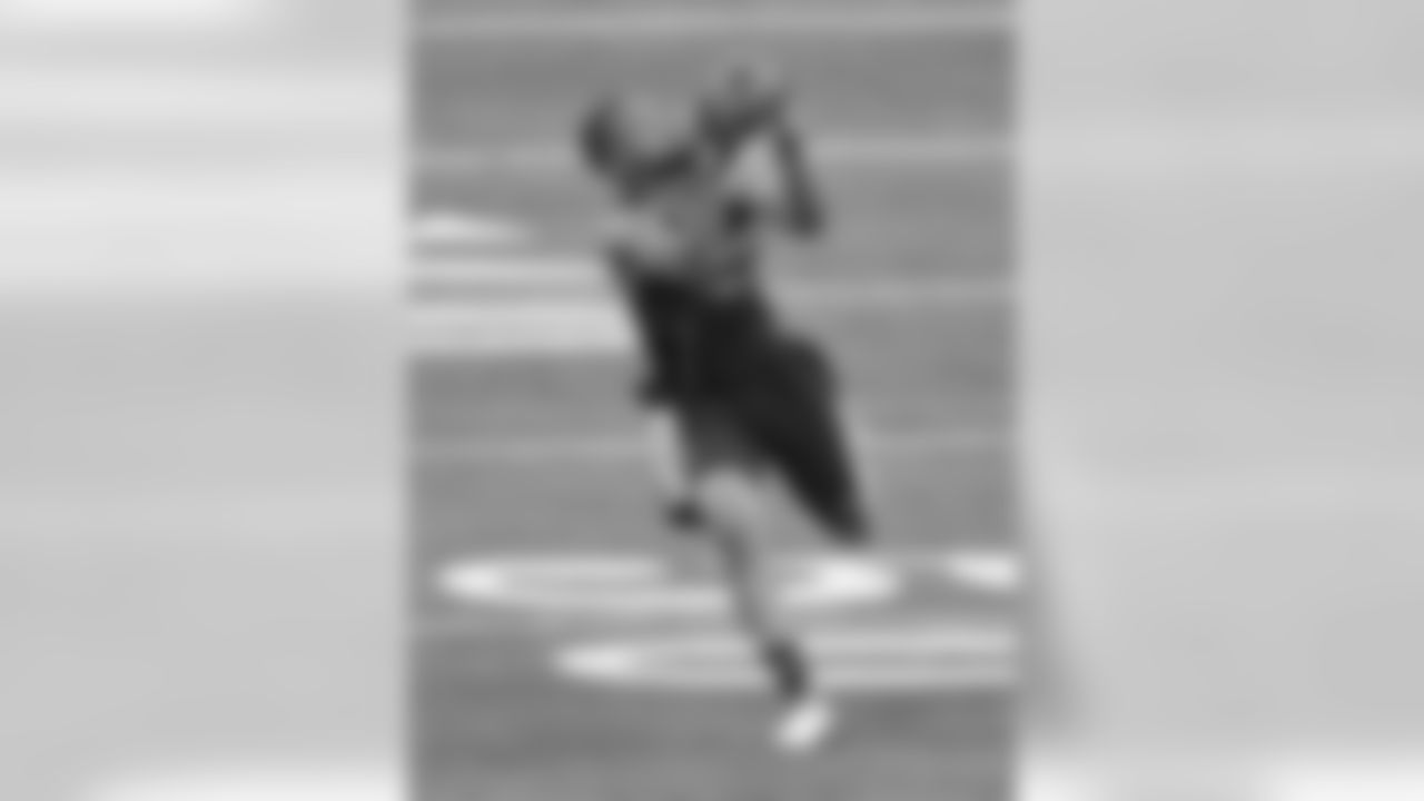 10 Moncrief, Donte WR
