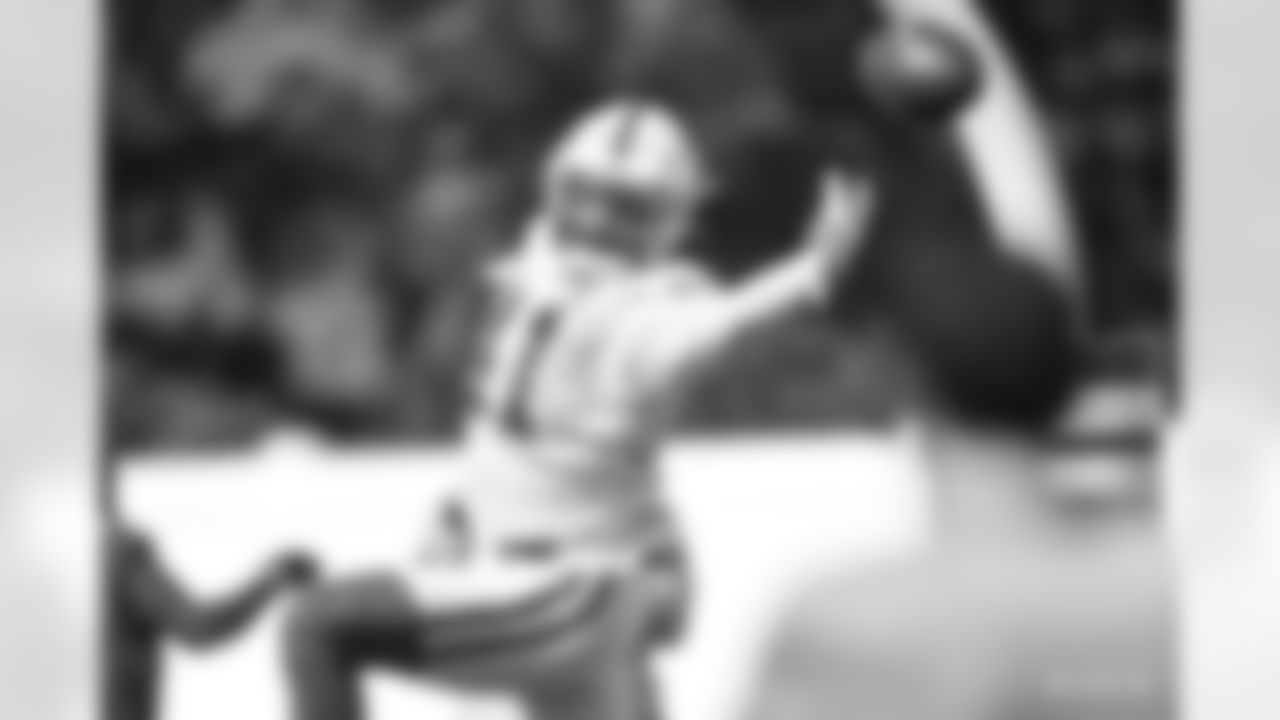 41 TE Farrod Green