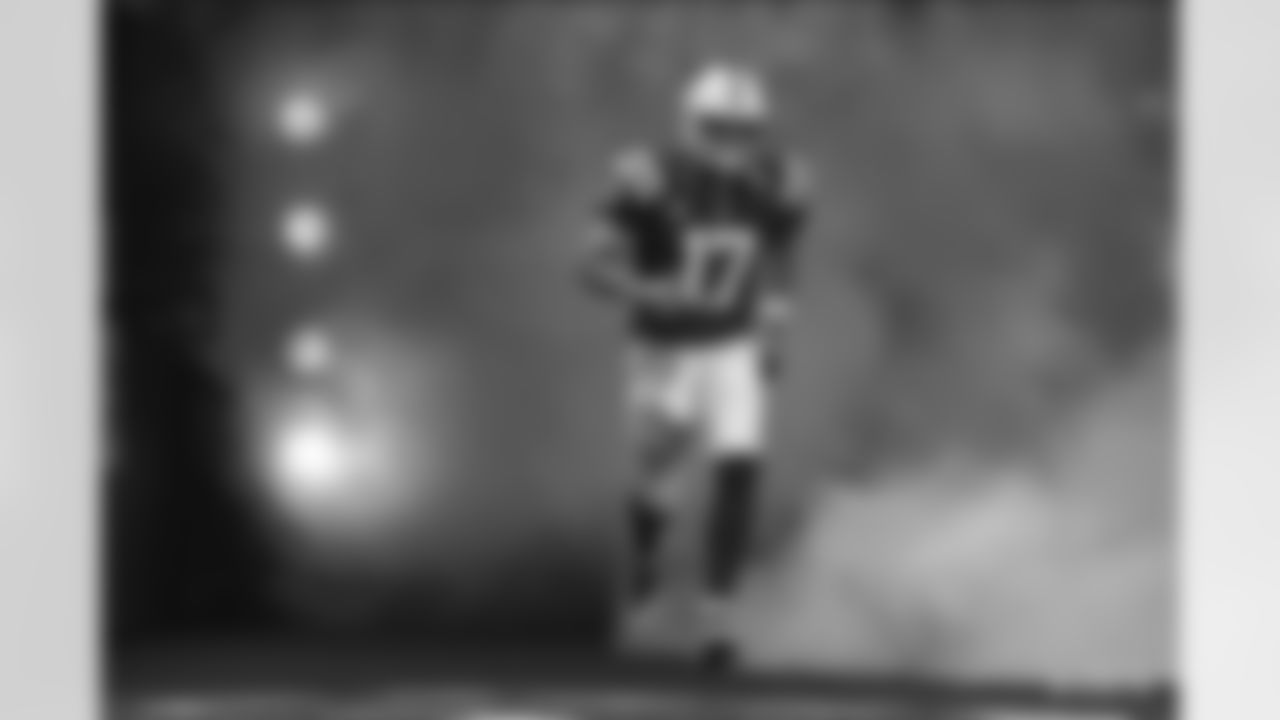 17 QB Philip Rivers