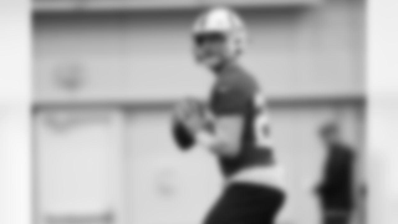 2 QB Carson Wentz