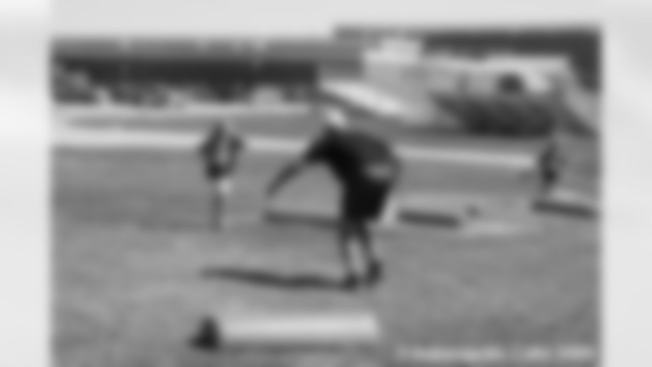 LANDING_youthfootball-8