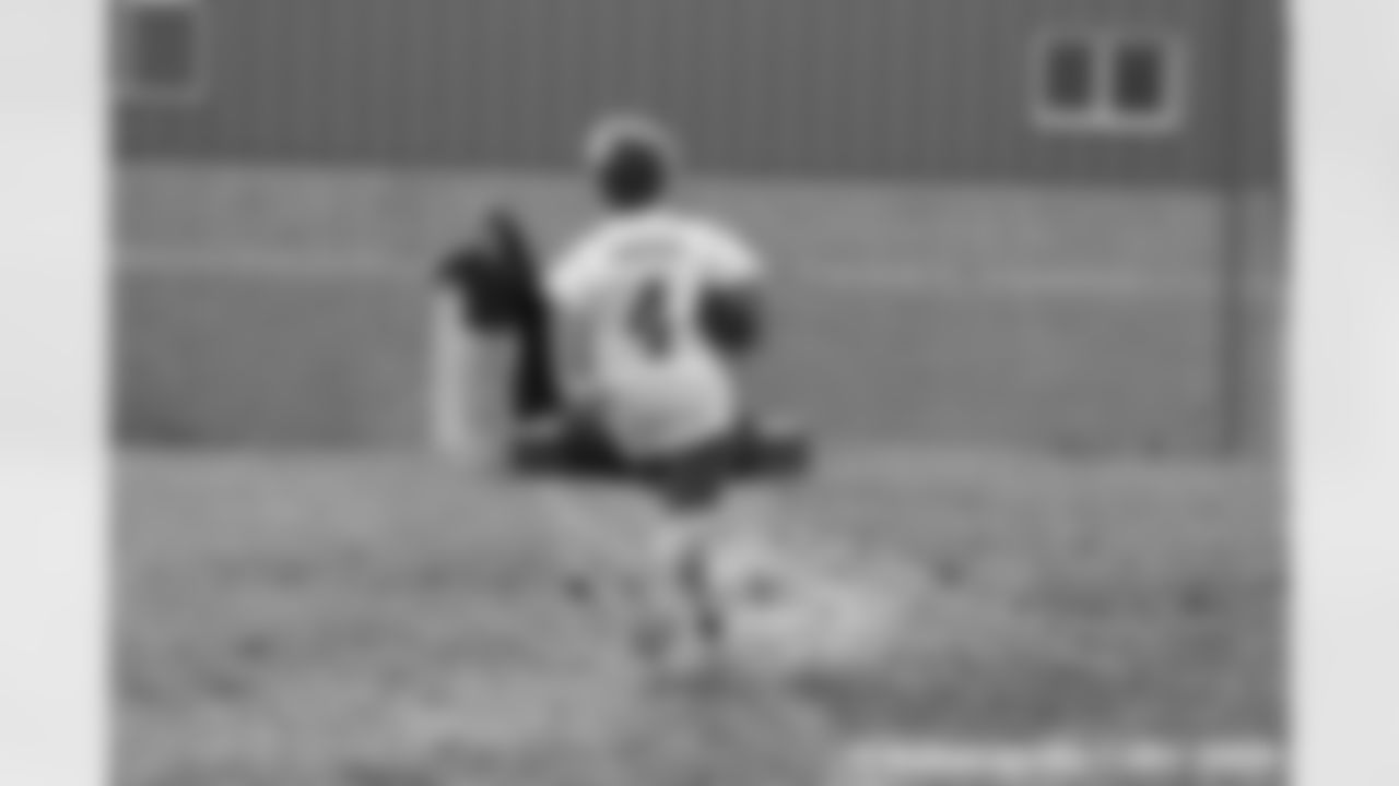 LANDING_youthfootball-3