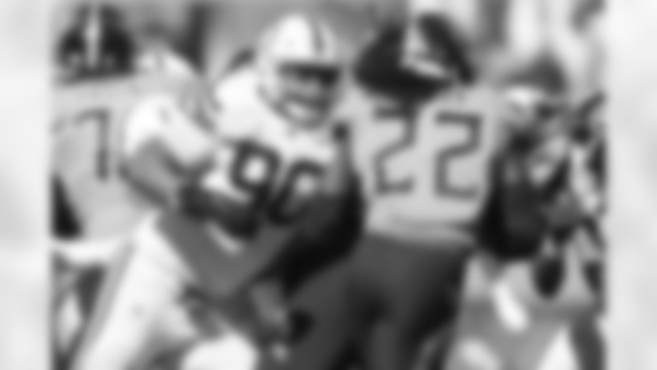 90 DT Grover Stewart