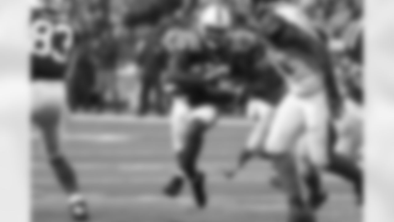 Playing through nagging injuries, Gore has averaged just 2.5 yards per carry in the past four weeks. For the fifth straight game, the Colts are going to face another top-12 run defense (Pittsburgh ranks No. 7). You know the Colts want to get Gore going in a hostile environment, trying to play keep away from Big Ben.