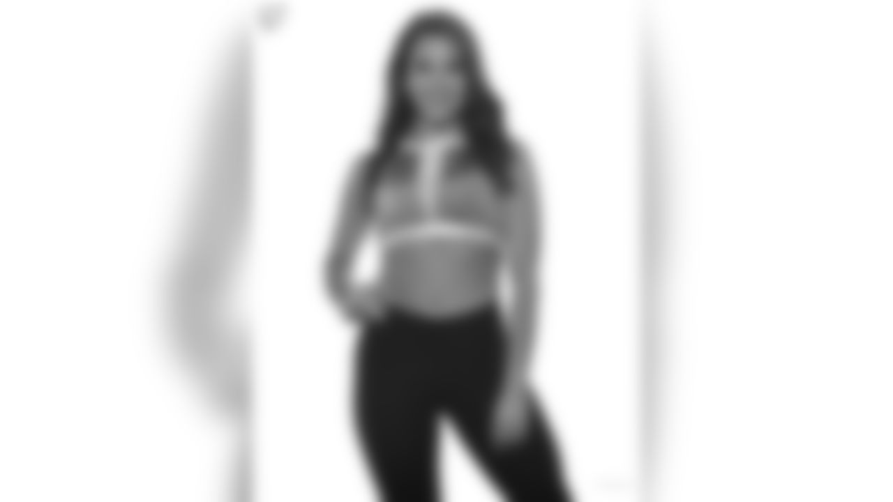 Headshots of the 2019 Colts Cheer Audition finalists.