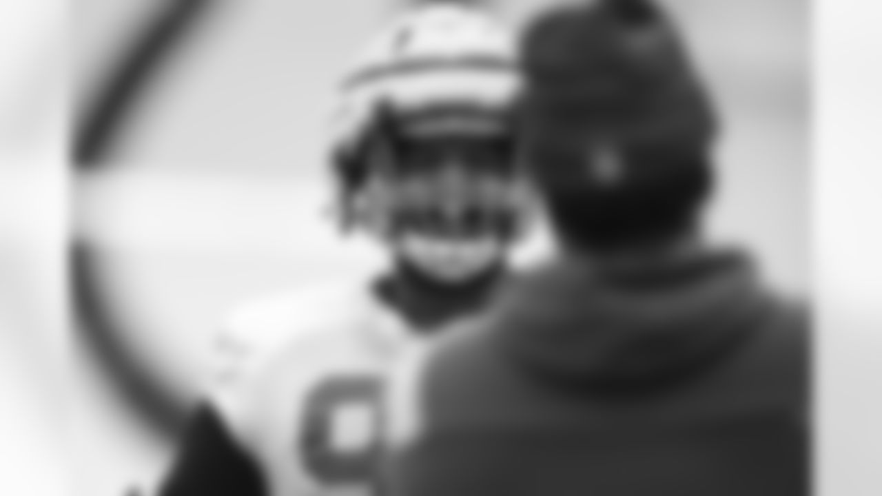 90 DT Grover Stewart