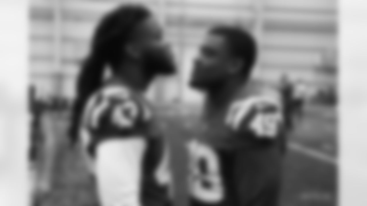 43 LB Malik Jefferson, #49 LB Matthew Adams