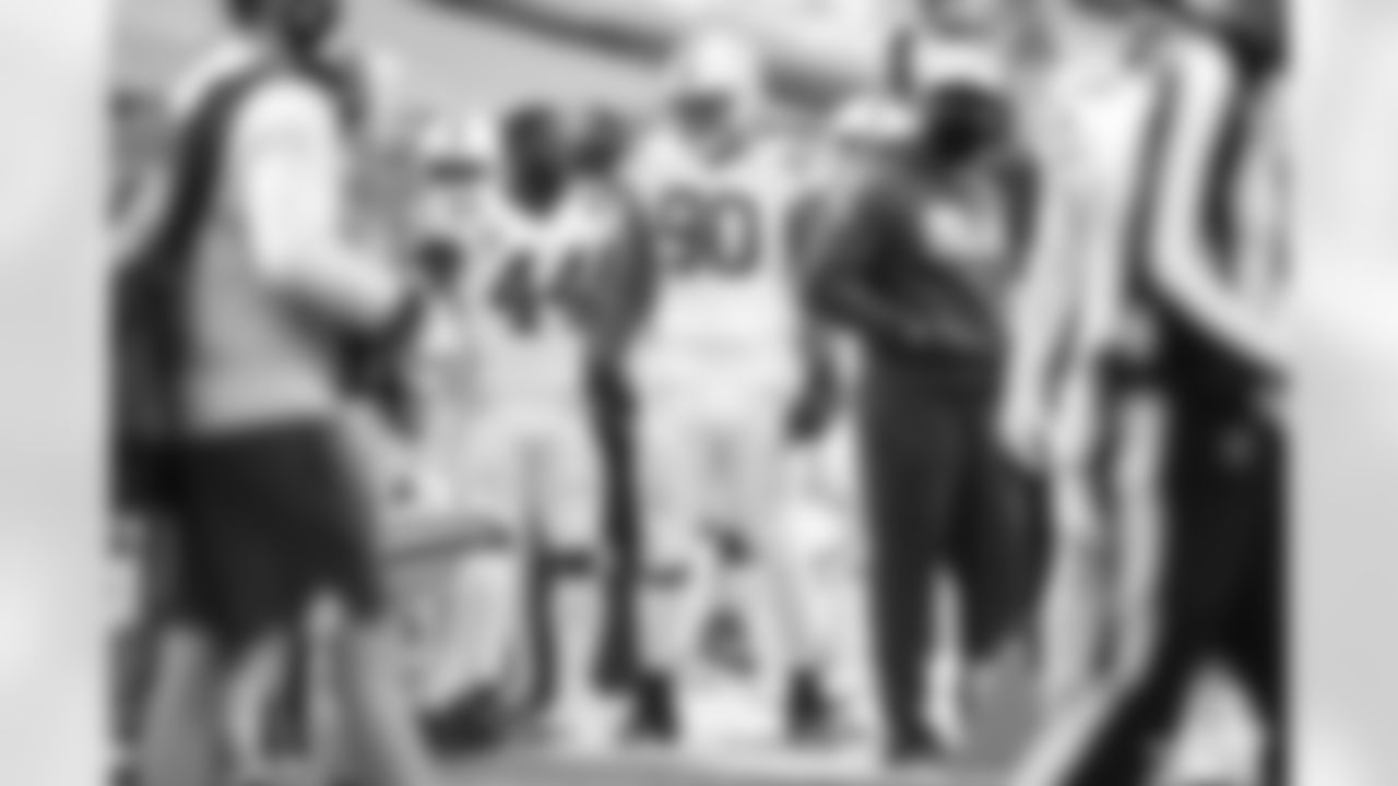 44 LB Zaire Franklin, #90 DT Grover Stewart