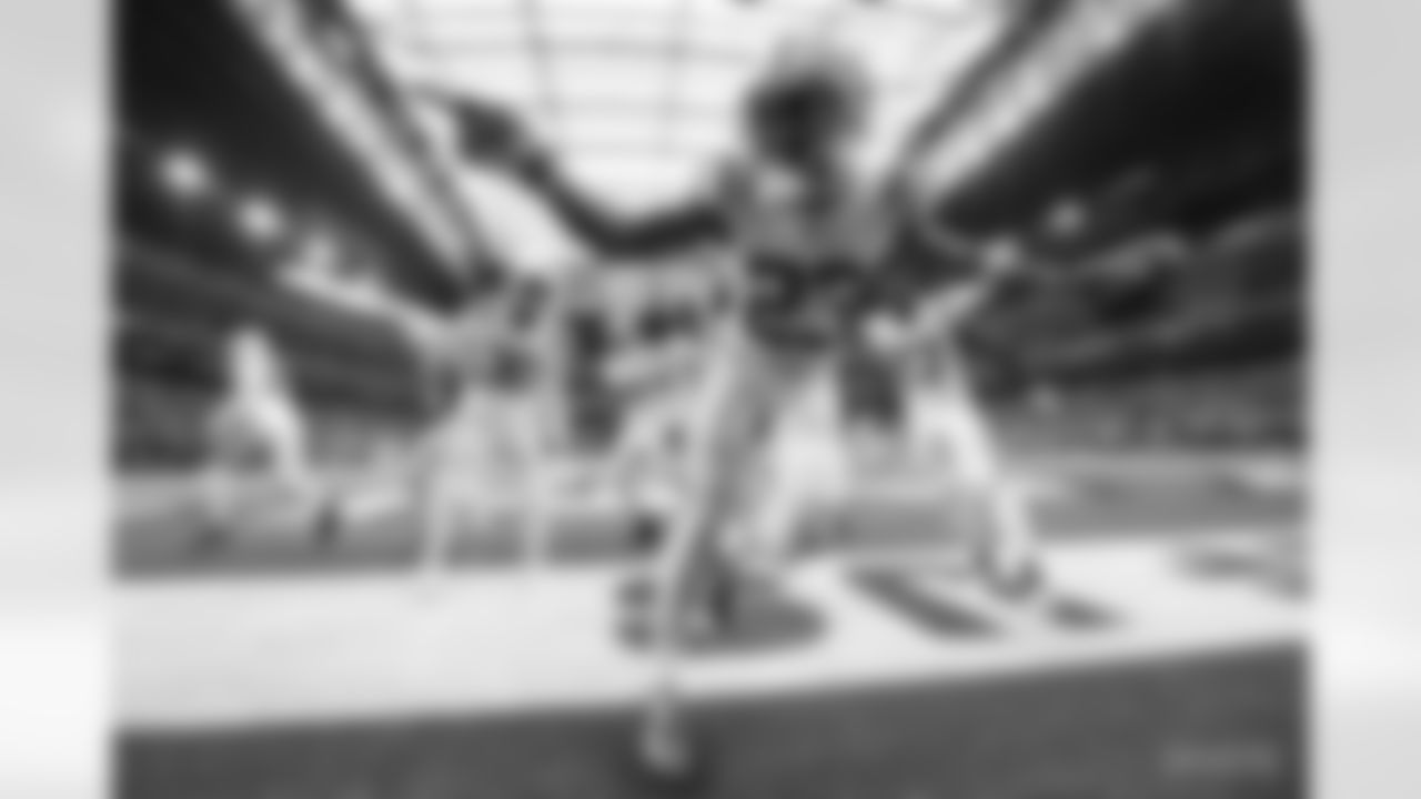 42 DB Andrew Sendejo, #45 LB E.J. Speed, #53 LB Darius Leonard, #44 LB Zaire Franklin, #30 S George Odum, #26 CB Rock Ya-Sin, ]#23 CB Kenny Moore II, #37 S Khari Willis, #27 CB Xavier Rhodes, #99 DT DeForest Buckner, #90 DT Grover Stewart, #58 LB Bobby Okereke, #44 LB Zaire Franklin