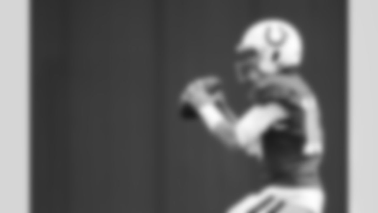 10 QB Gardner Minshew