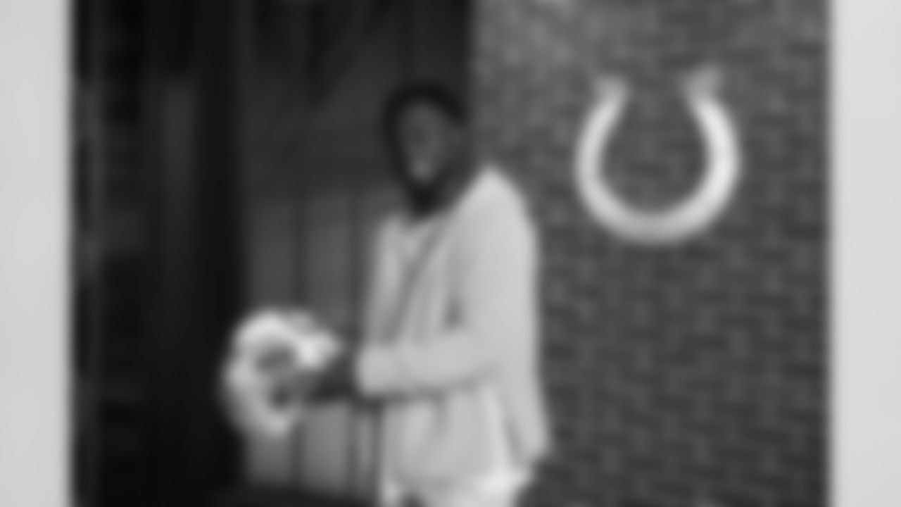 WR Isaiah McKenzie