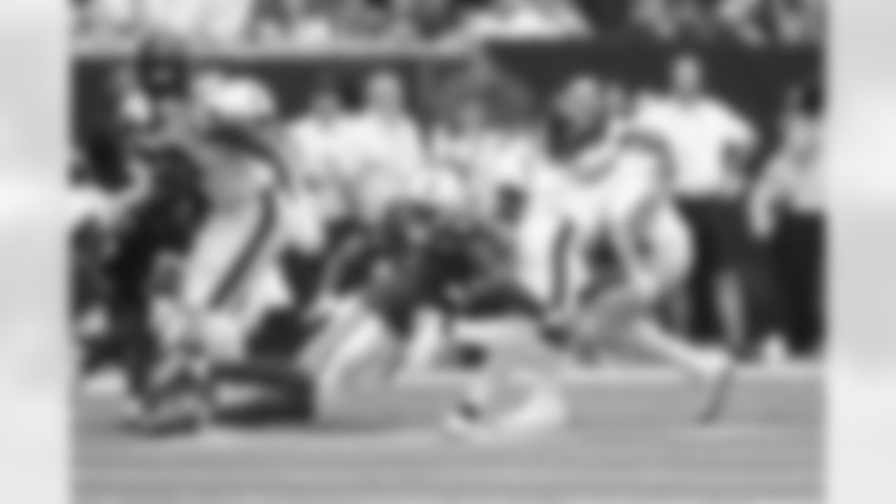 91 DE Yannick Ngakoue