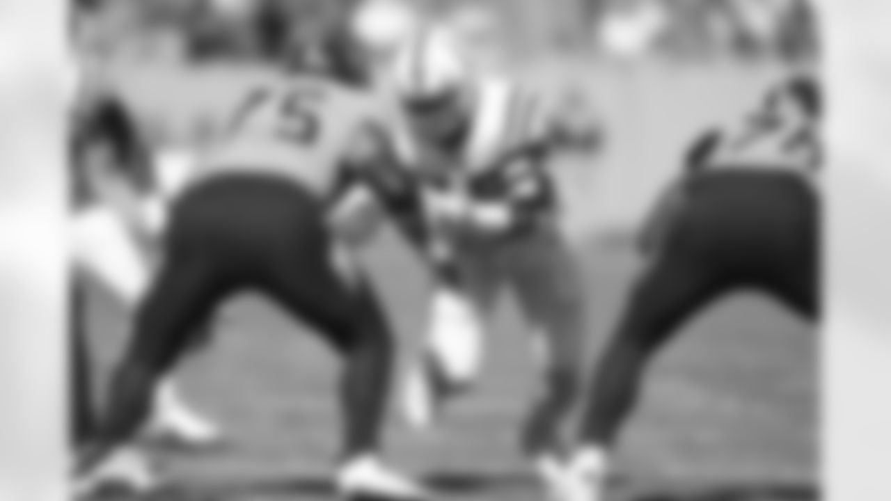 99 DT DeForest Buckner