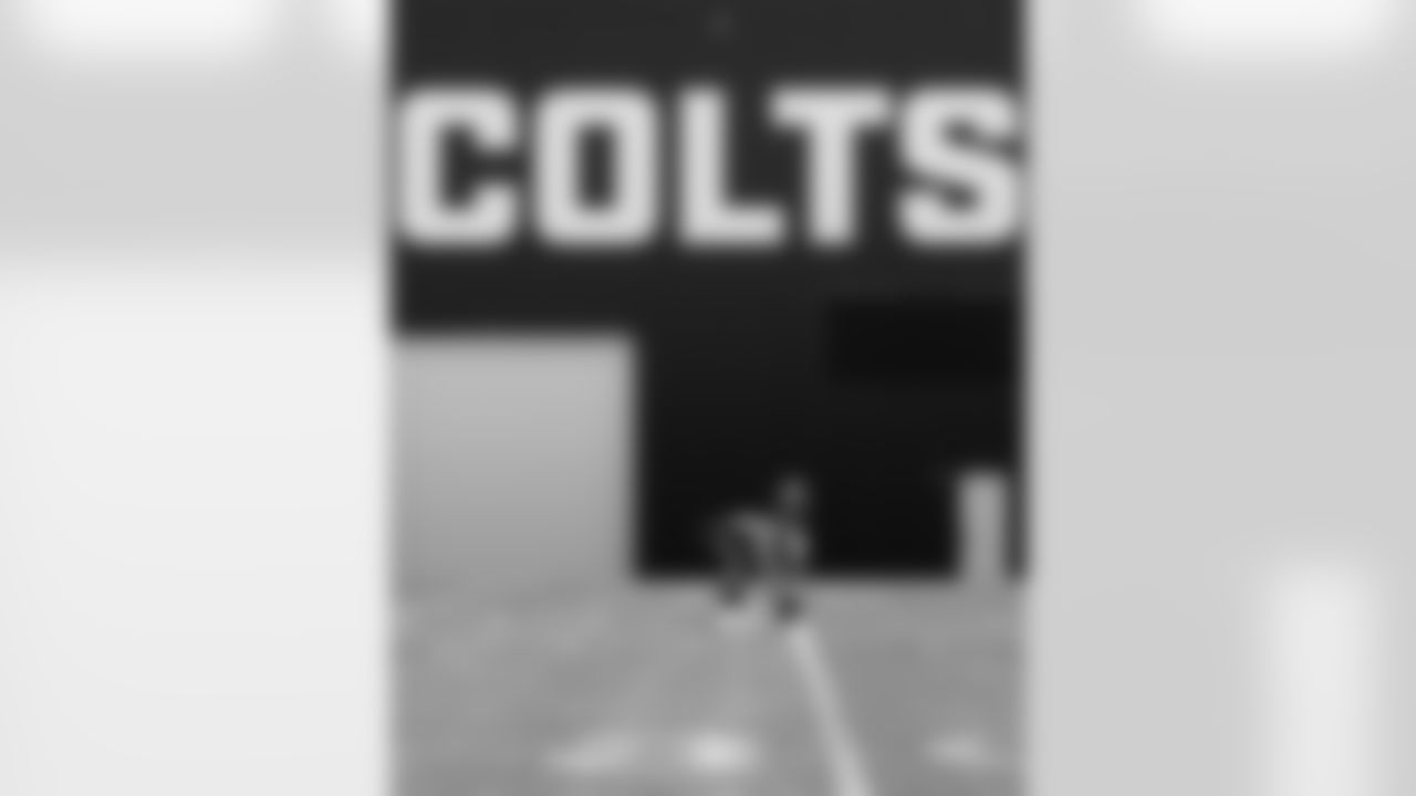46 LS Luke Rhodes,
Players train during Phase III OTAs of offseason workouts.