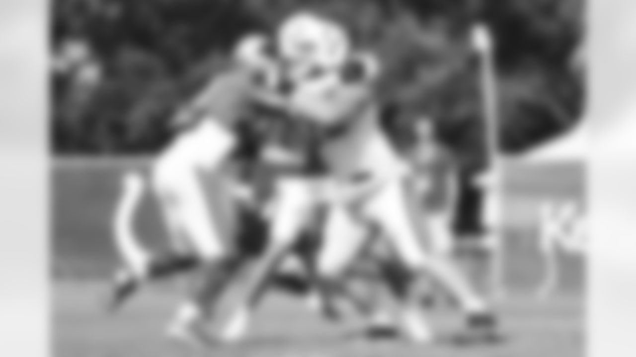72 T/G Braden Smith
