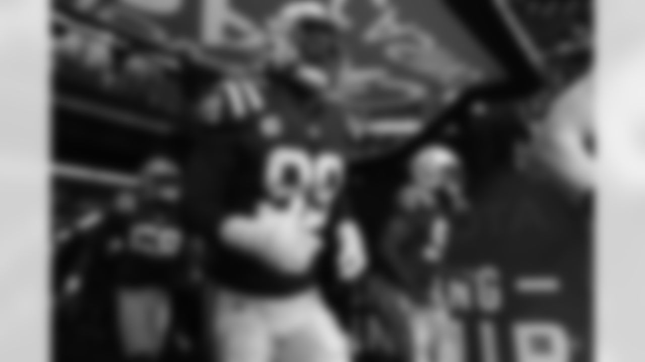 58 LB Bobby Okereke; #99 DT DeForest Buckner; #97 DE Al-Quadin Muhammad