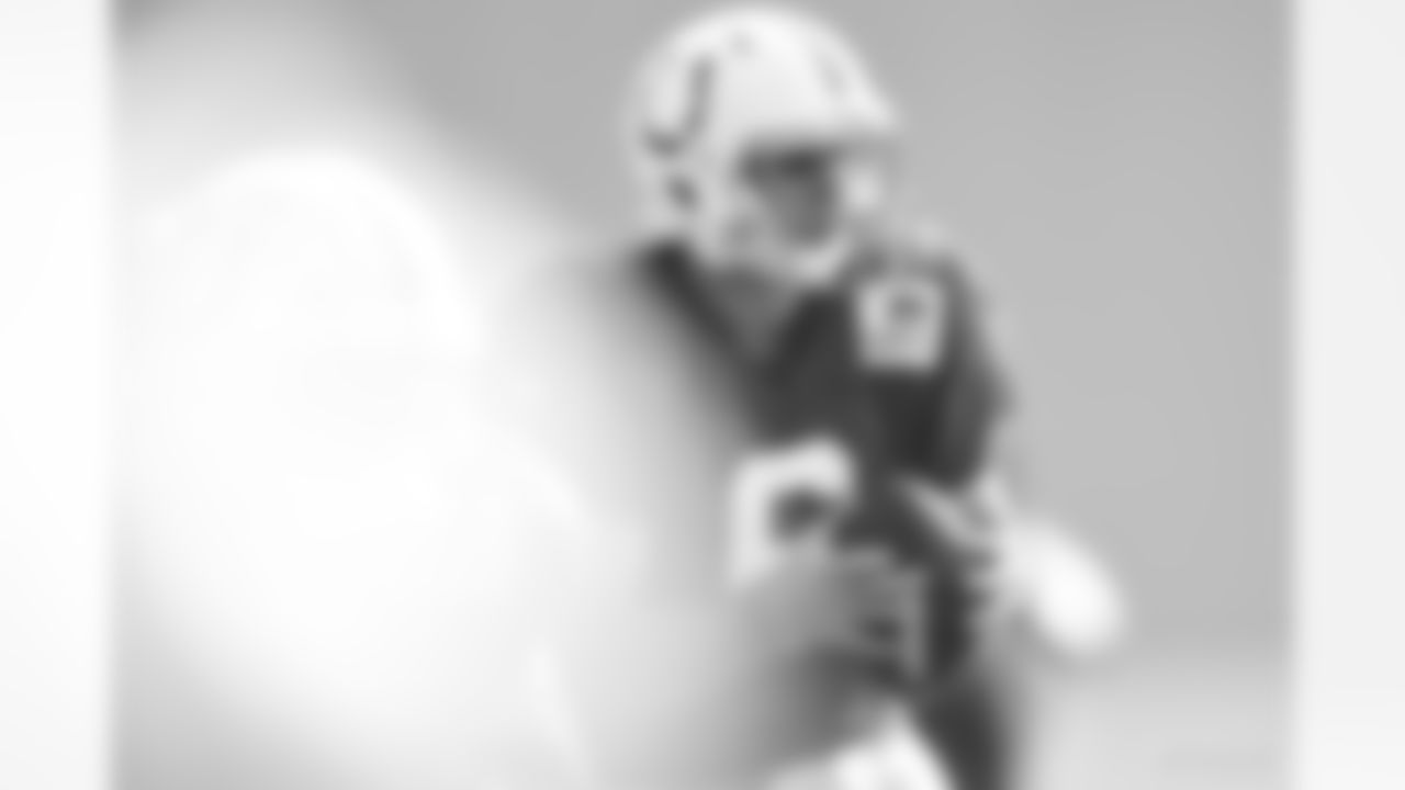 Chad Kelly #6 QB 6-2 216lbs 26yrs Exp 3 Mississippi