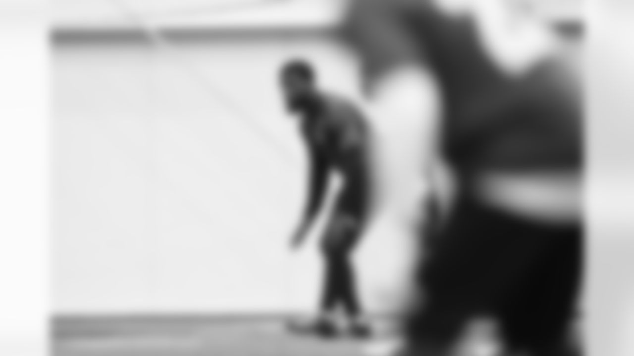 33 CB Dallis Flowers
Players train during Phase II of offseason workouts.