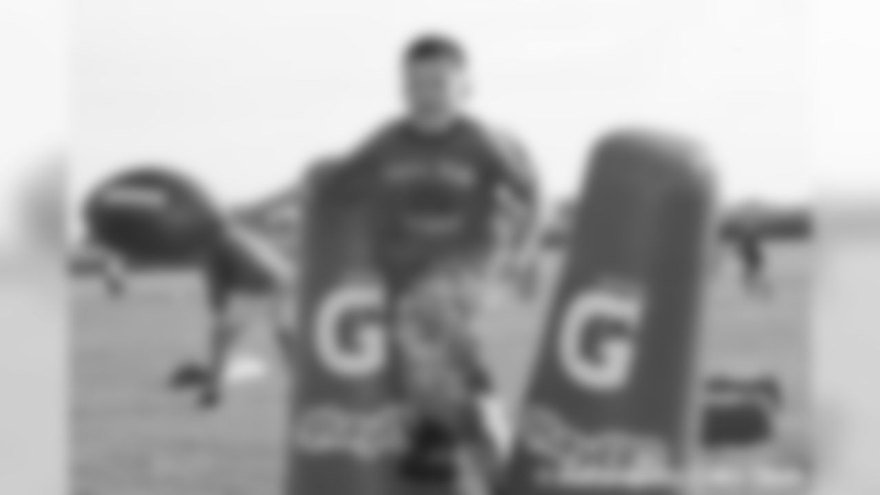 LANDING_youthfootball-1