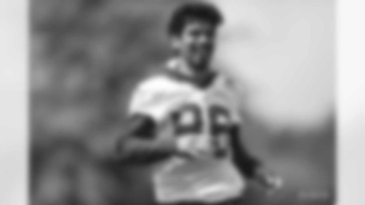 86 WR Samson Nacua