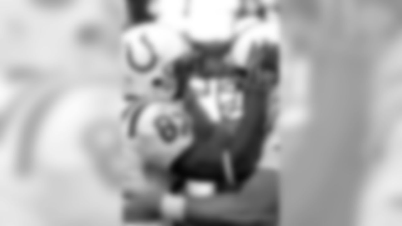 2003_Wayne_Reggie_066_Macht