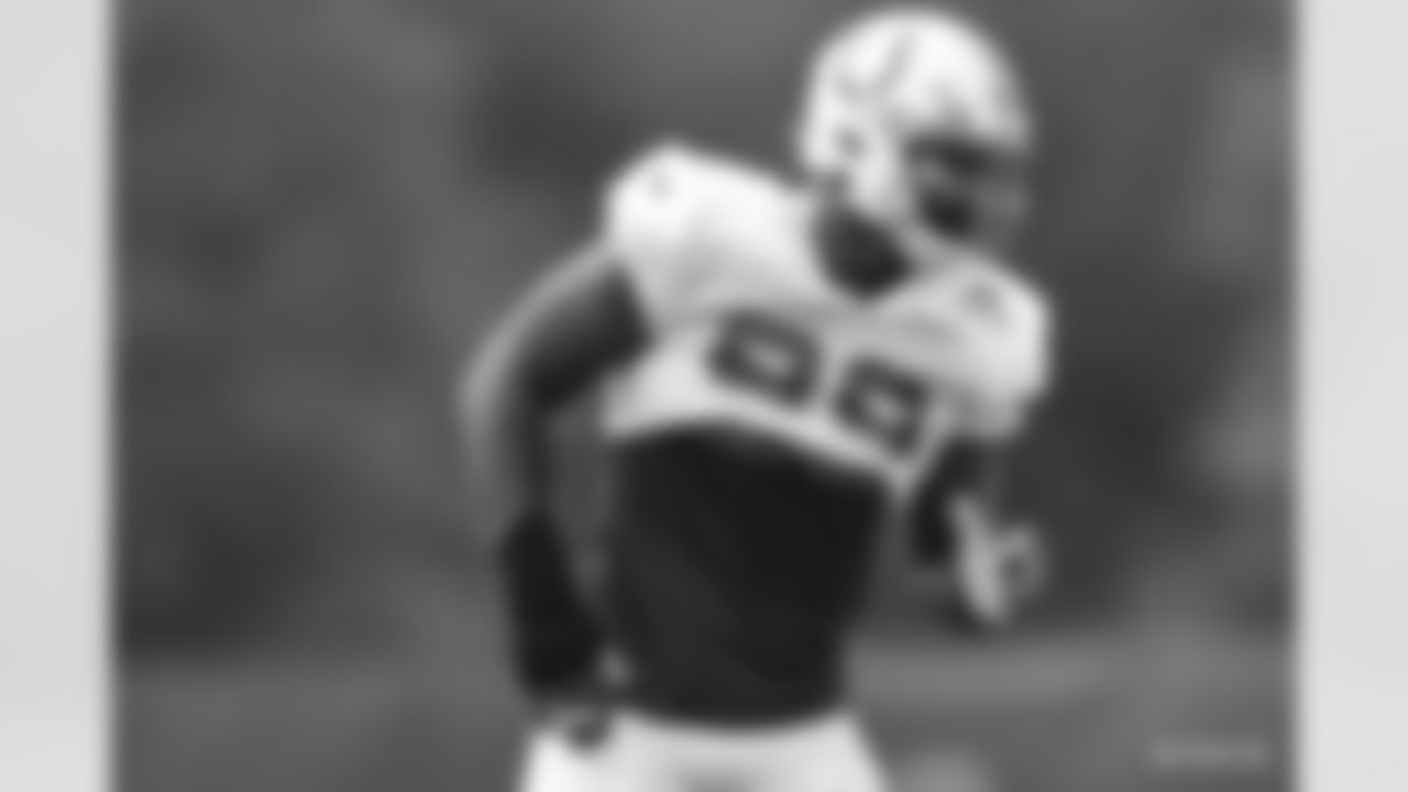 99 DT DeForest Buckner