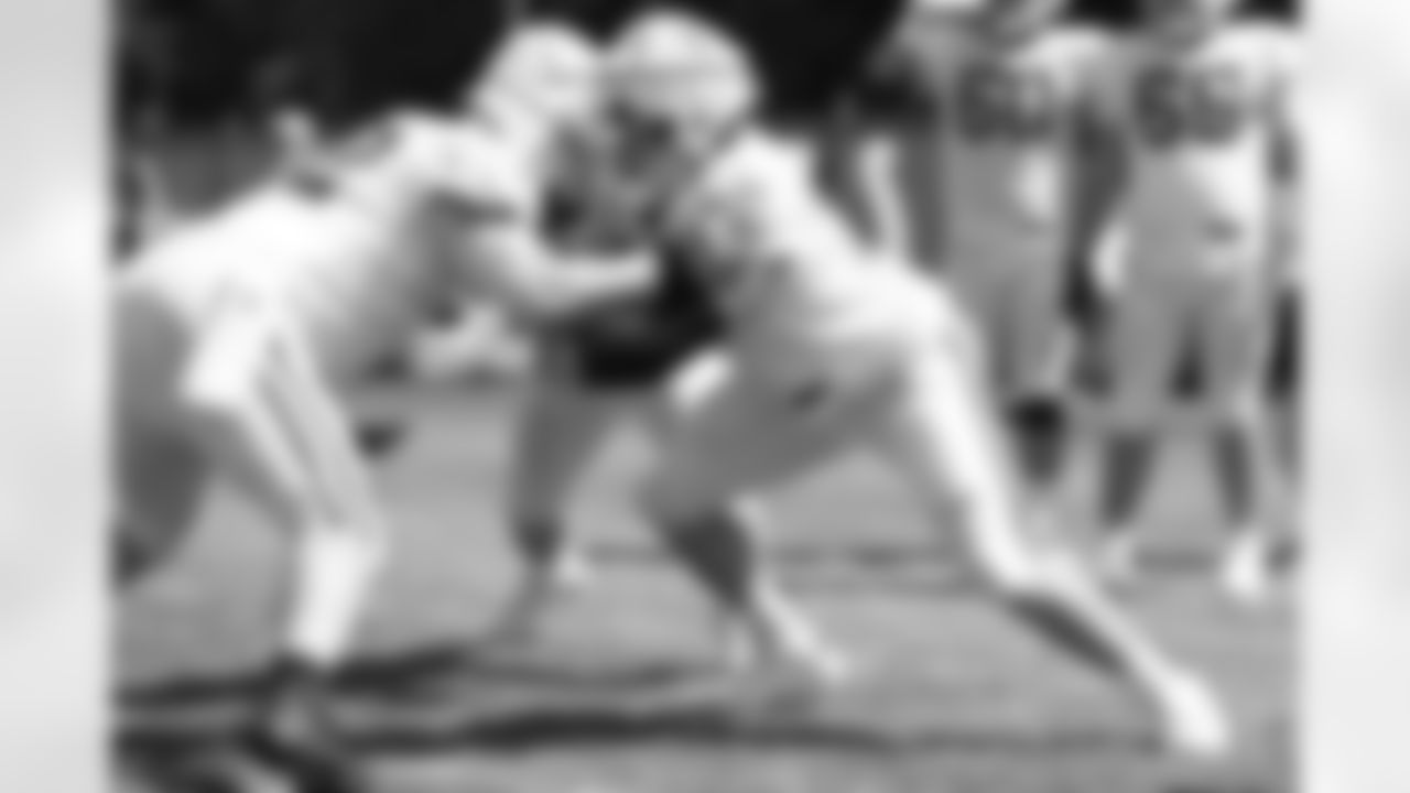 56 C/G Quenton Nelson