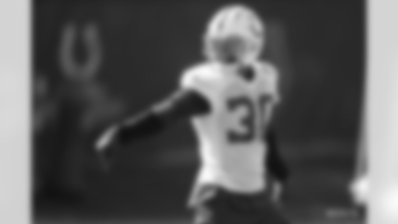 29 S Jordan Lucas