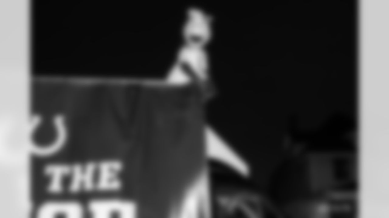 2020_0107_ColtsCaravan0342