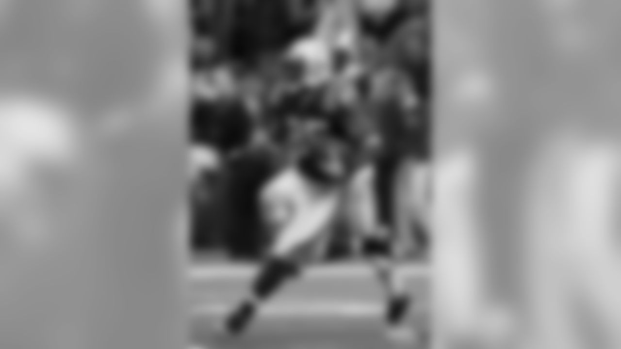 01-08-11 vs. NYJ-2