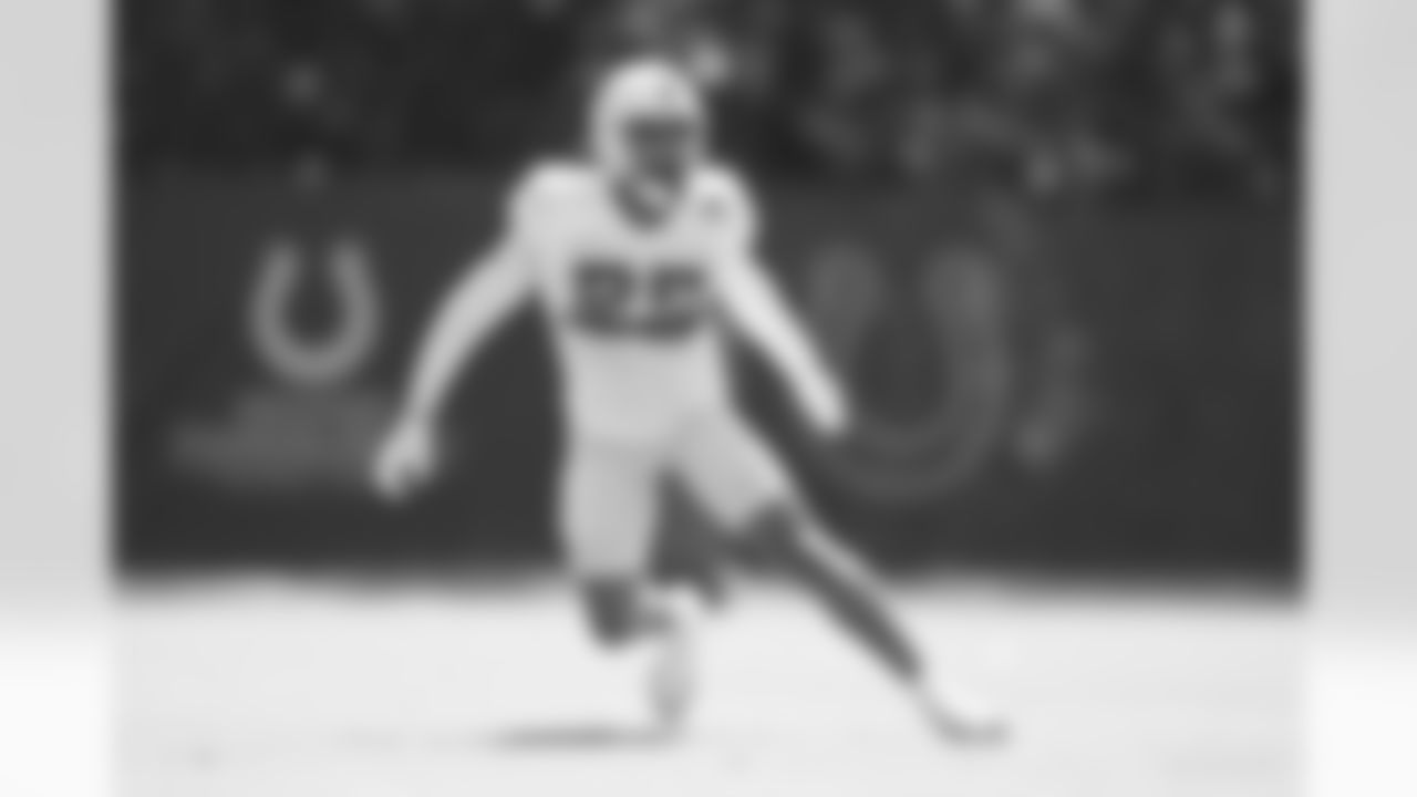 25 CB Rodney Thomas II