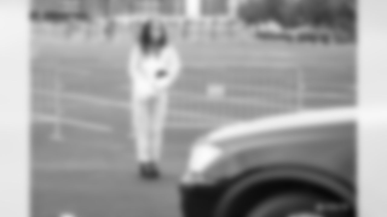 2020_1028_HalloweenDriveThru0356
