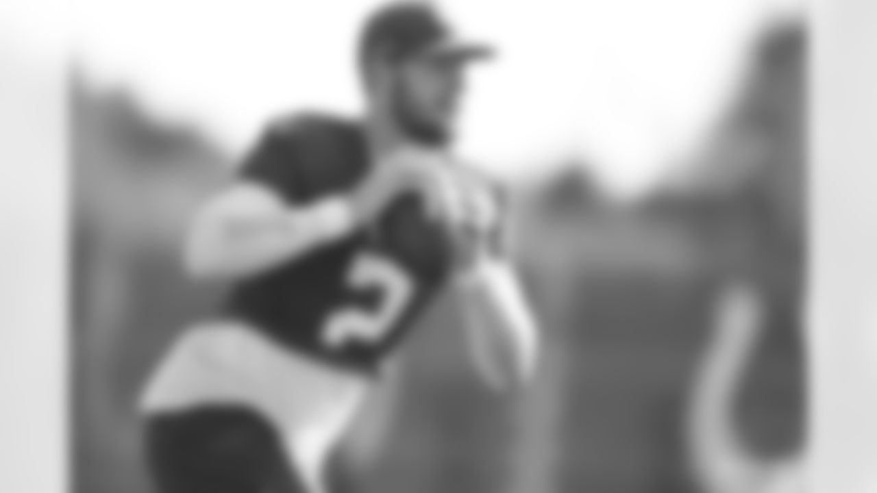 2 QB Carson Wentz