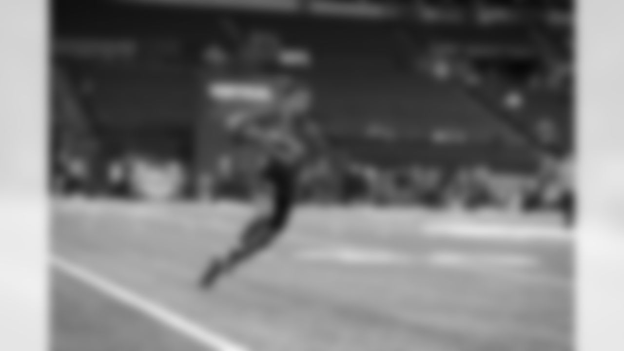 Michigan wide receiver Ronnie Bell runs a drill during the 2023 Scouting Combine on Saturday, March 4, 2023 in Indianapolis, Indiana. (Lauren Bacho/NFL)