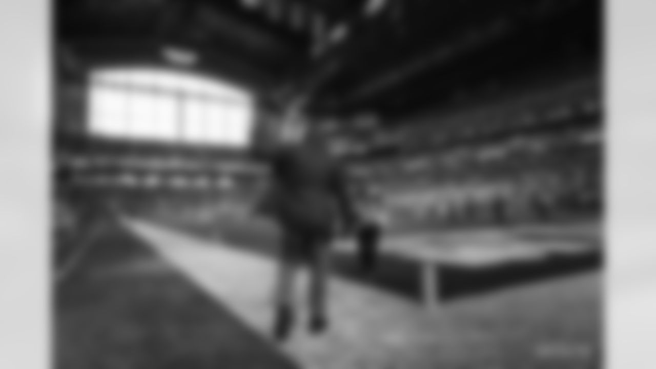 2021_1128_TB_6971