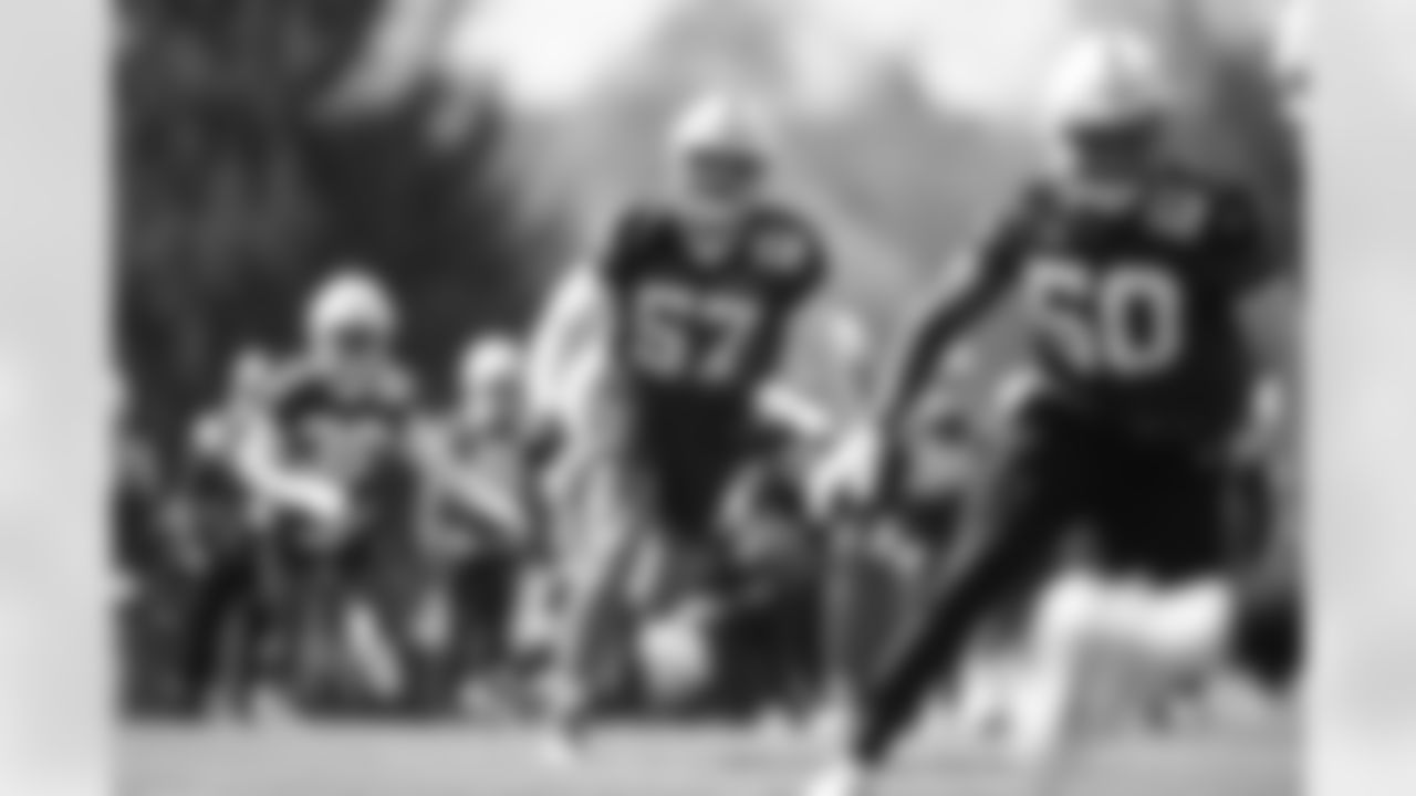 57 LB JoJo Domann
Players practice during voluntary minicamp offseason workouts.