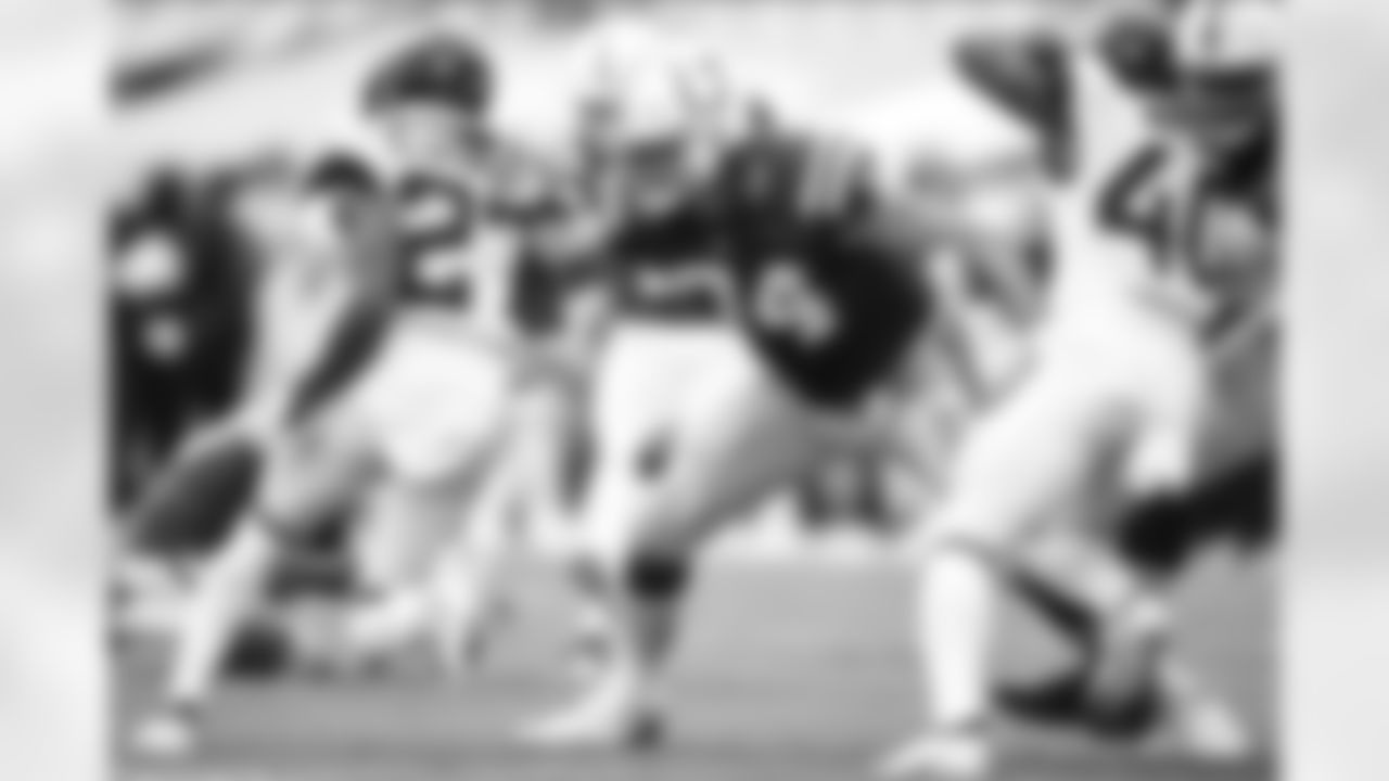 74 T Anthony Castonzo
