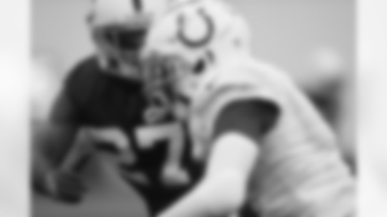 27 CB Xavier Rhodes