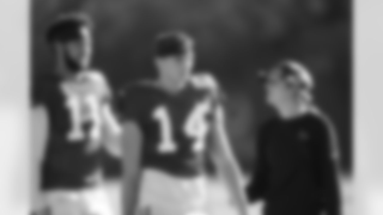 14 WR Alec Pierce