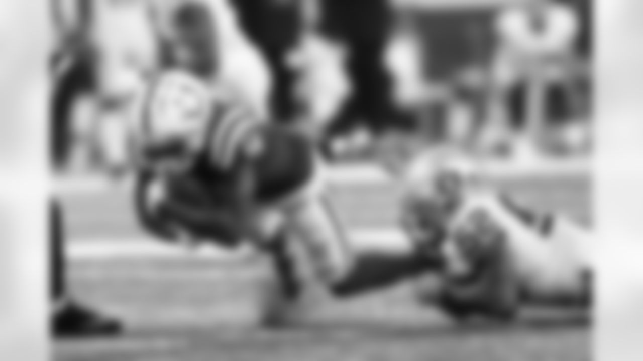 14 WR Zach Pascal