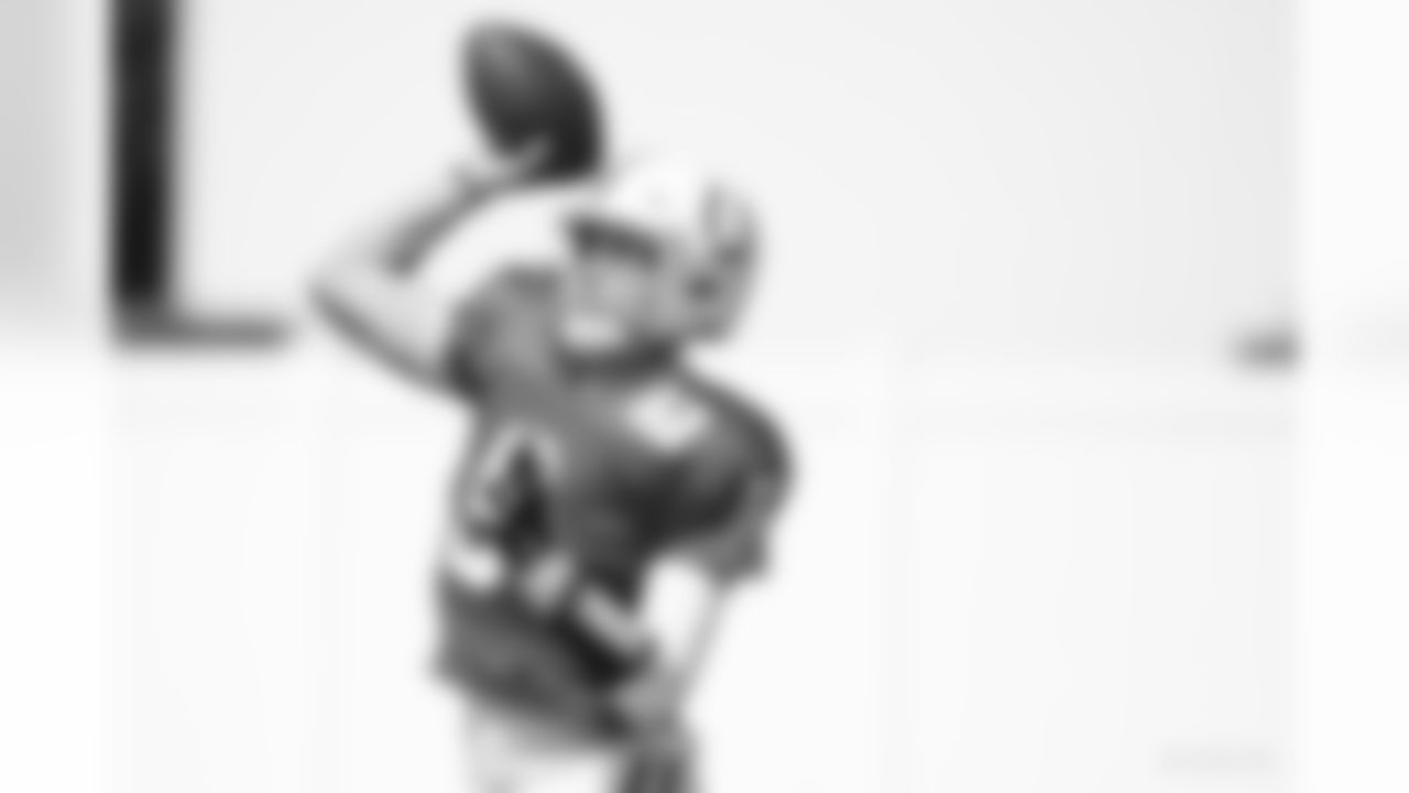 9 QB Nick Foles