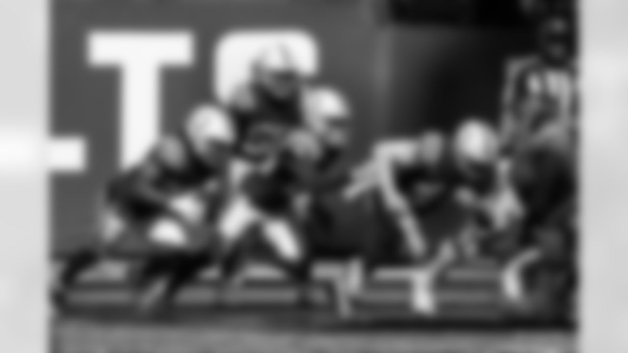 38 CB Tony Brown, #25 CB Rodney Thomas II, #58 LB Bobby Okereke, #44 LB Zaire Franklin