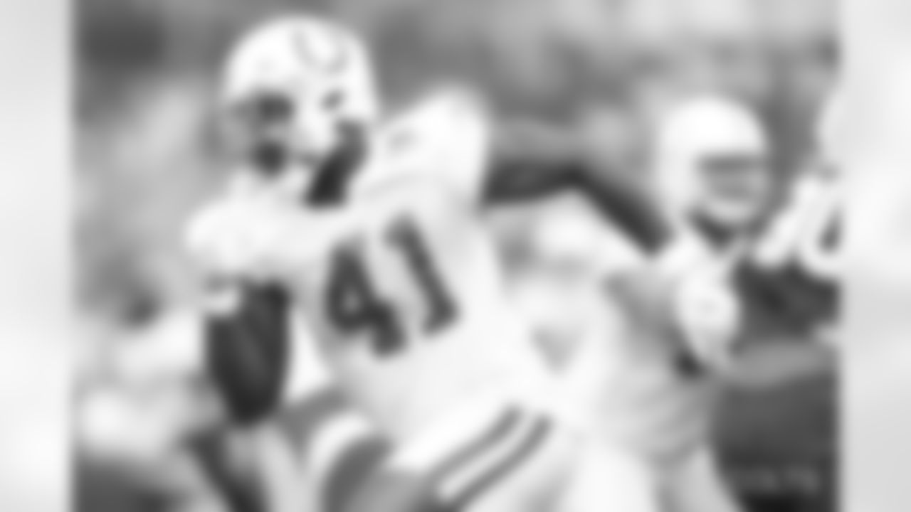 41 TE Farrod Green