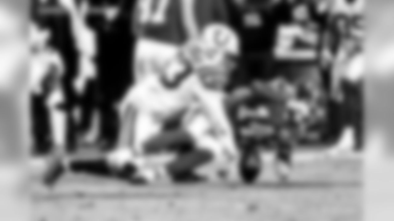 Darius Leonard, linebacker (second-round [36th-overall] pick): In 2018, Leonard started 15 games and led the league with 163 tackles (111 solo), 7.0 sacks, 12.0 tackles for loss, two interceptions, eight passes defensed, four forced fumbles and two fumble recoveries. He became the first rookie to lead the league in tackles since Luke Kuechly in 2012. Leonard was named Associated Press First-Team All-Pro. Him and Quenton Nelson joined Alan Ameche (1955), Milt Davis (1957) and Edgerrin James (1999) as the only Colts rookies to be selected AP First-Team All-Pro. Leonard was also named AP Defensive Rookie of the Year, becoming just the third player in team history to win the award, joining Vernon Maxwell (1983) and Duane Bickett (1985).