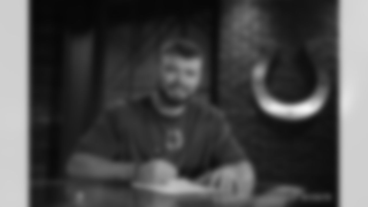 LB James Skalski