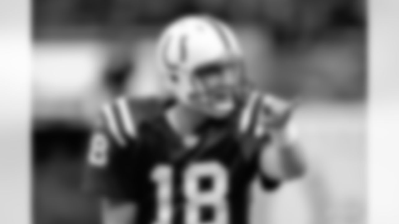 2003_Manning_Peyton_020_Larson