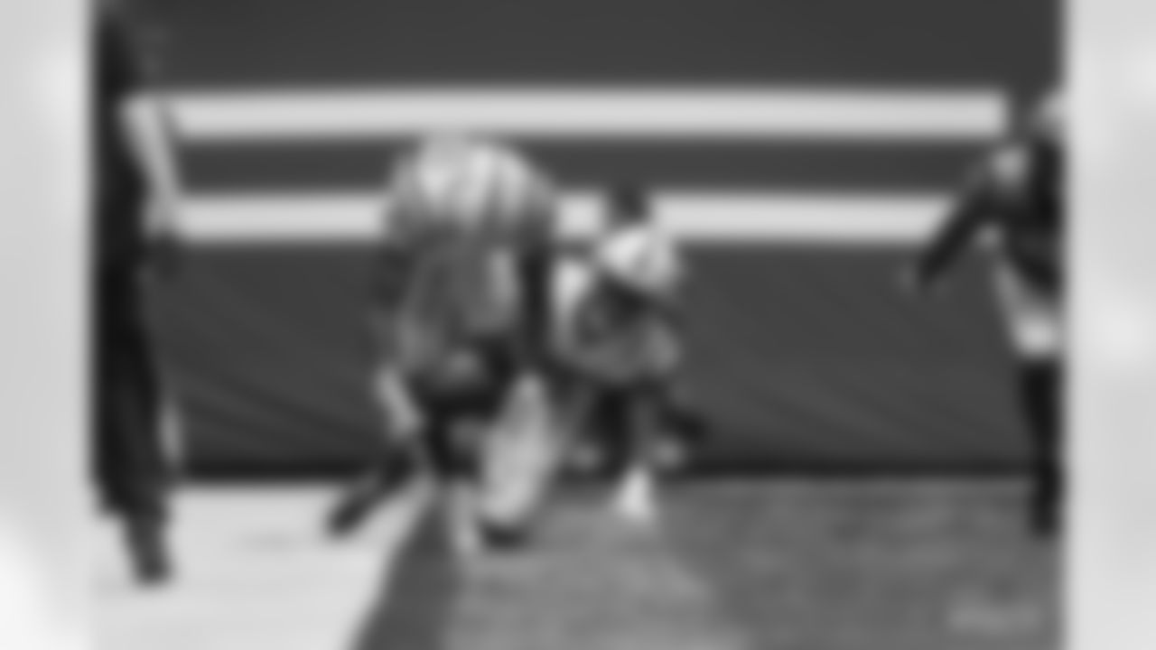 47 CB Anthony Chesley, #35 CB Holton Hil